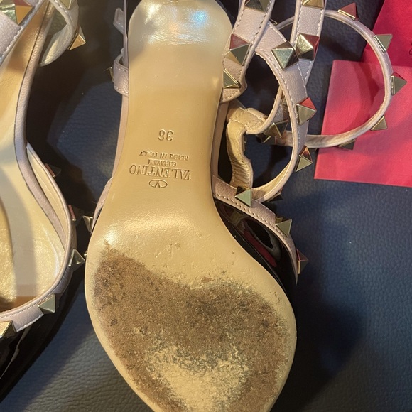 Valentino Rockstud patent leather pumps - Picture 3 of 5